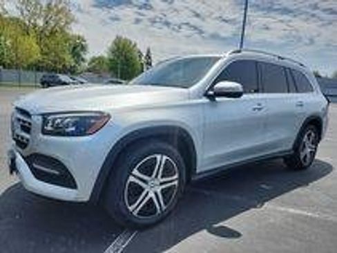 Used 2020 Mercedes-Benz GLS 450 4MATIC image 3