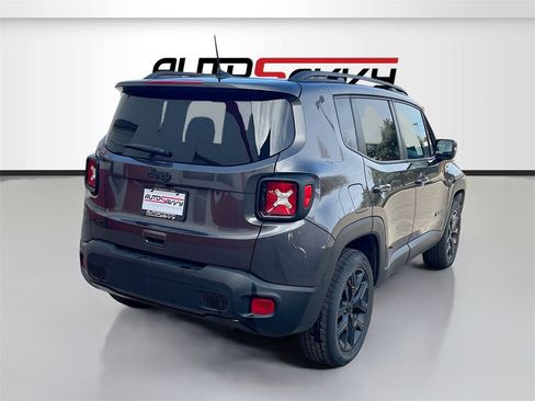 Used 2019 Jeep Renegade Altitude w/ Quick Order Package 2XM image 7