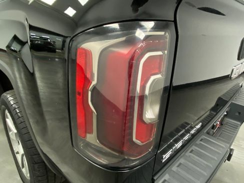 Used 2017 GMC Sierra 1500 Denali image 13