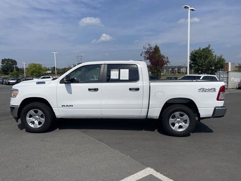 Used 2023 RAM 1500 Big Horn image 4