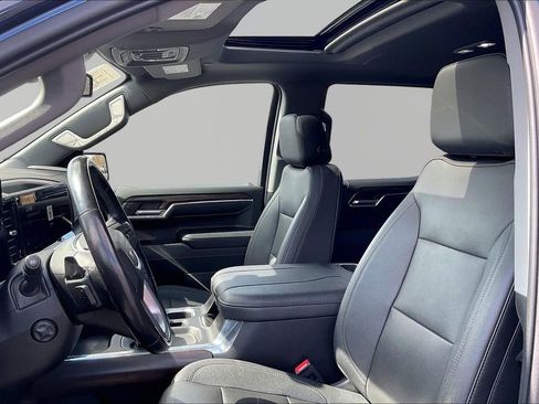 Used 2023 GMC Sierra 1500 SLT image 23