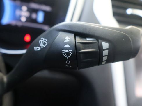 Used 2014 Ford Fusion SE FWD image 33