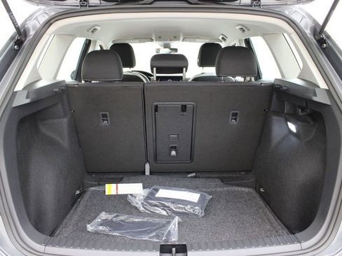 New 2026 Volkswagen Taos S image 24