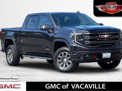 Used 2025 GMC Sierra 1500 AT4 w/ AT4 Premium Package