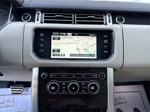 Used 2015 Land Rover Range Rover Autobiography image 31