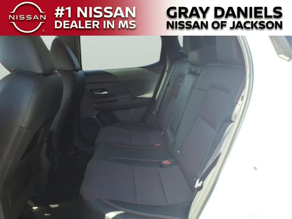 Used 2025 Nissan Kicks SR AWD/4WD image 26