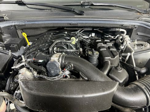 Used 2022 Dodge Durango GT w/ Blacktop Package image 31