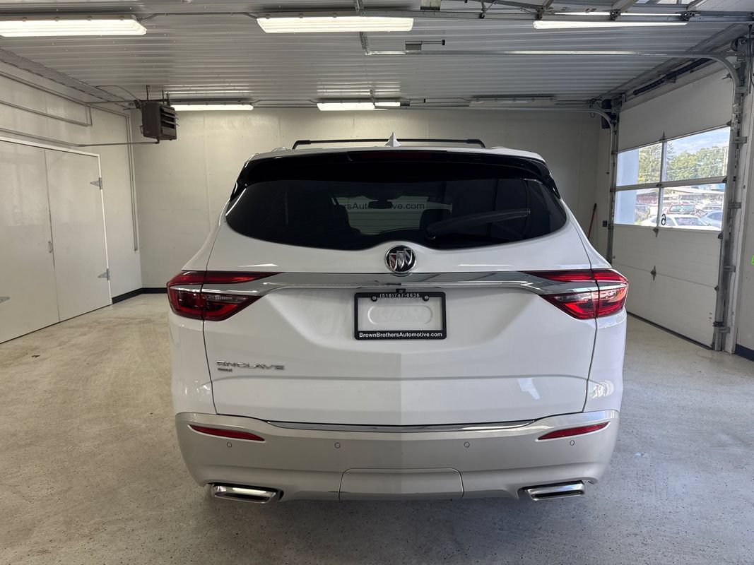 Used 2021 Buick Enclave Essence AWD/4WD image 5