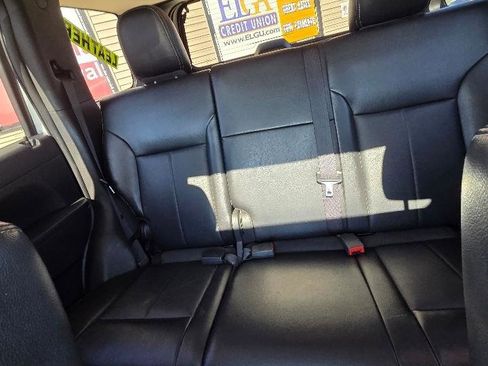 Used 2011 Jeep Liberty Limited Jet AWD/4WD image 25