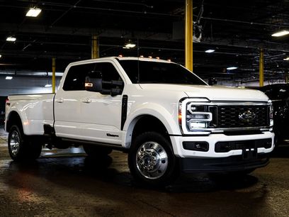 Used 2025 Ford F450 Platinum w/ FX4 Off-Road Package