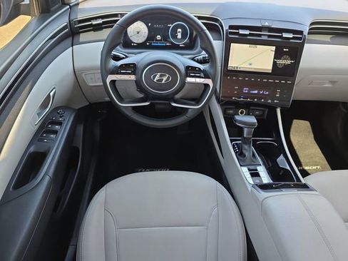 Used 2024 Hyundai Tucson SEL w/ Convenience Package FWD image 12