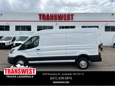 Used 2024 Ford Transit 250 148 Medium Roof Extended AWD image 2