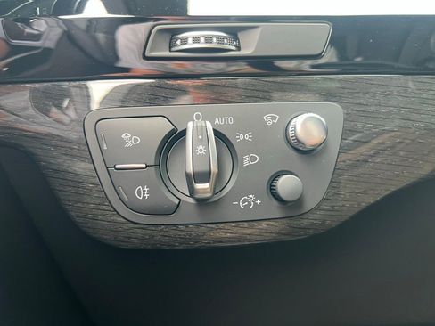 Used 2018 Audi Q7 3.0T Prestige w/ Prestige Package AWD/4WD image 26