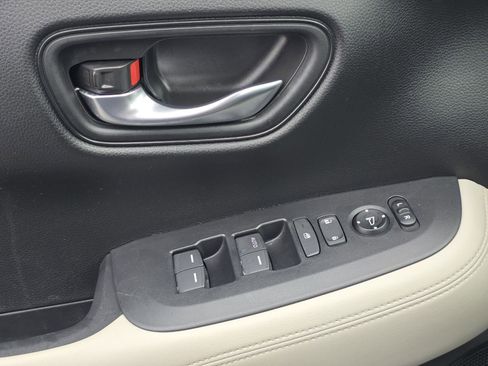 Used 2023 Honda Civic Sport image 27
