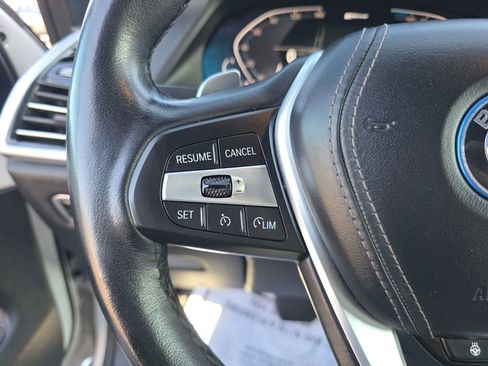 Used 2023 BMW X5 xDrive45e image 28