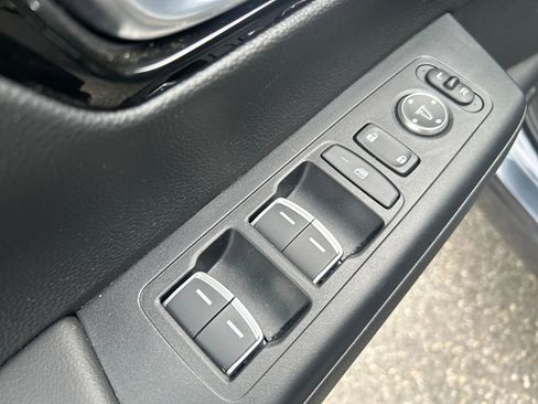 Used 2025 Honda CR-V Sport Touring image 19