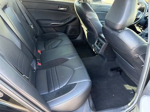 Used 2021 Toyota Avalon XSE image 14