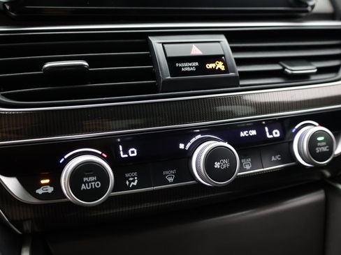 Used 2021 Honda Accord Sport image 17