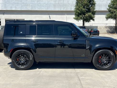 Used 2020 Land Rover Defender 110 X image 9