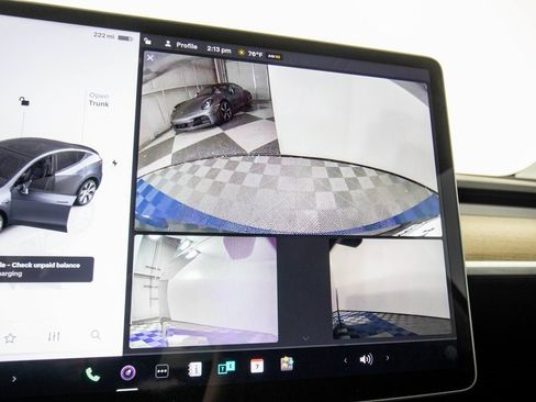 Used 2022 Tesla Model Y Long Range image 21