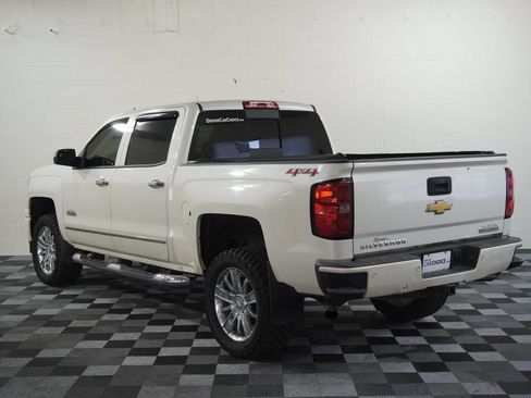 Used 2014 Chevrolet Silverado 1500 High Country w/ High Country Premium Package AWD/4WD image 3