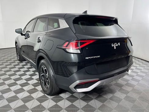 Used 2024 Kia Sportage LX FWD image 8