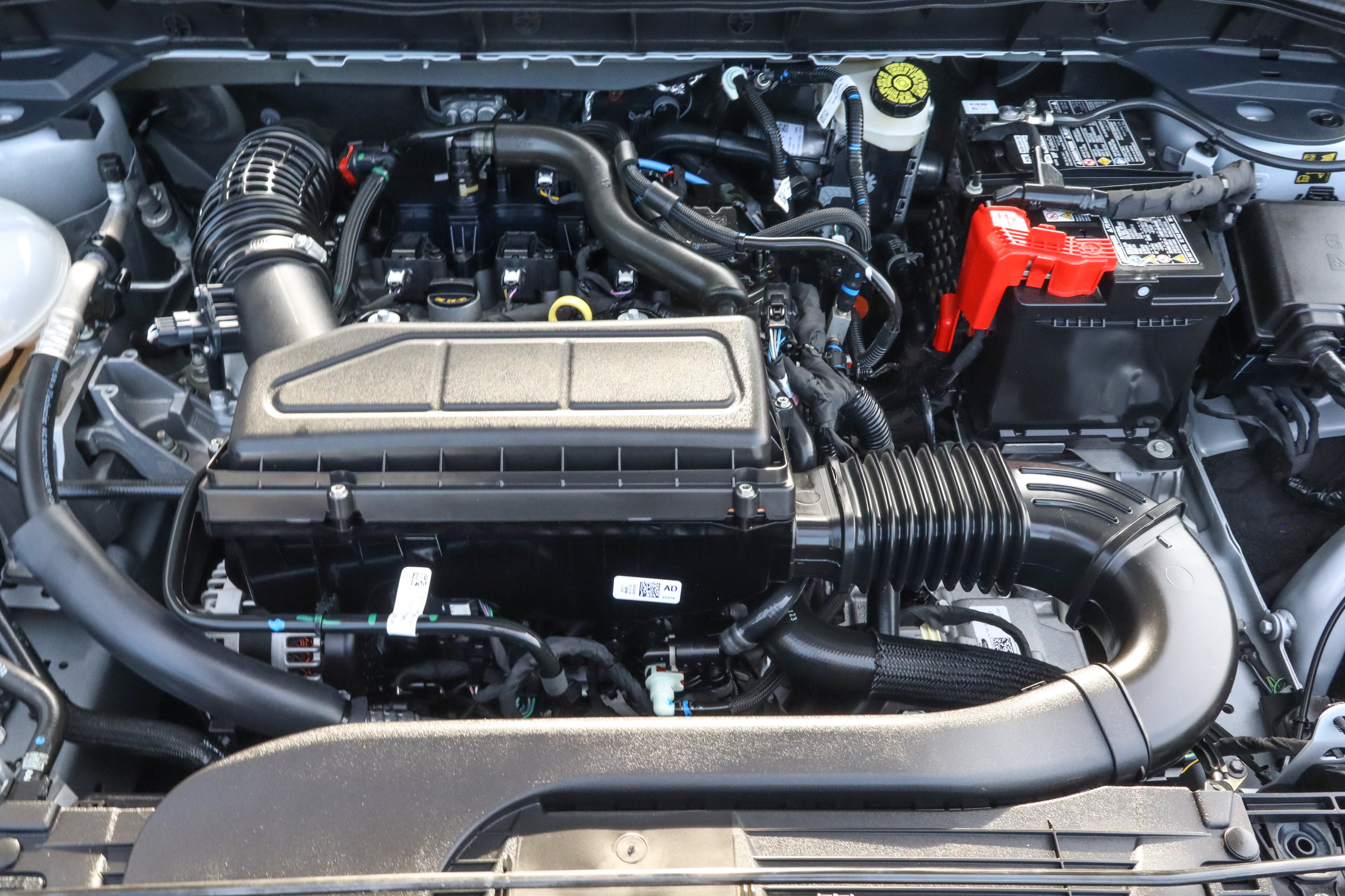 Used 2025 Ford Escape ST-Line FWD image 17