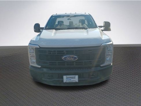 New 2026 Ford F250 XL image 3