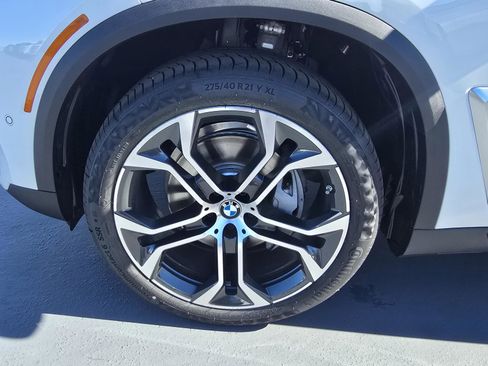 New 2026 BMW X5 sDrive40i w/ Climate Comfort Package image 14