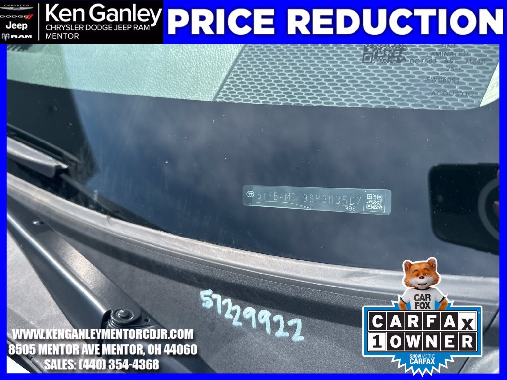 Used 2025 Toyota Corolla LE FWD image 27