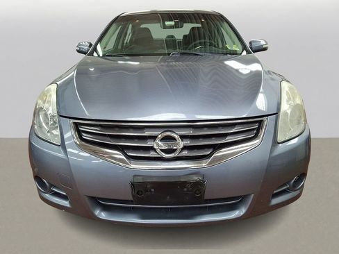 Used 2010 Nissan Altima 2.5 SL w/ SL Pkg image 2