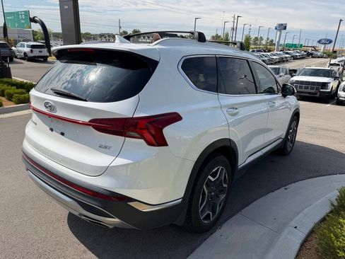 Certified 2022 Hyundai Santa Fe Limited FWD image 3