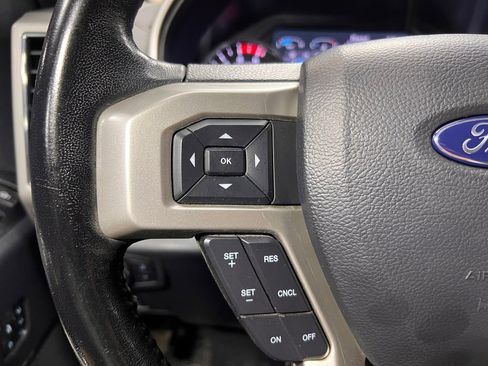 Used 2022 Ford F350 Lariat w/ Lariat Value Package AWD/4WD image 7