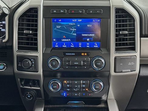 Used 2021 Ford F250 Lariat w/ Lariat Ultimate Package AWD/4WD image 15