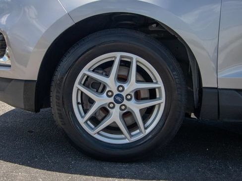 Used 2022 Ford Edge SEL AWD/4WD image 4