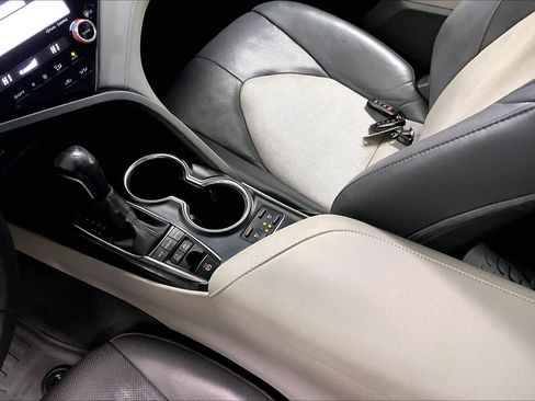 Certified 2020 Toyota Camry XLE w/ Driver Assist Package image 16