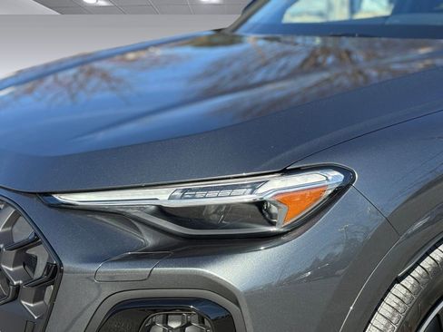 New 2025 Audi SQ5 Premium Plus image 10