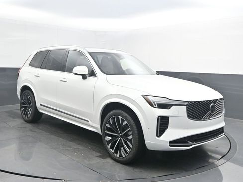 New 2026 Volvo XC90 B6 Plus w/ Protection Package Premier AWD/4WD image 9