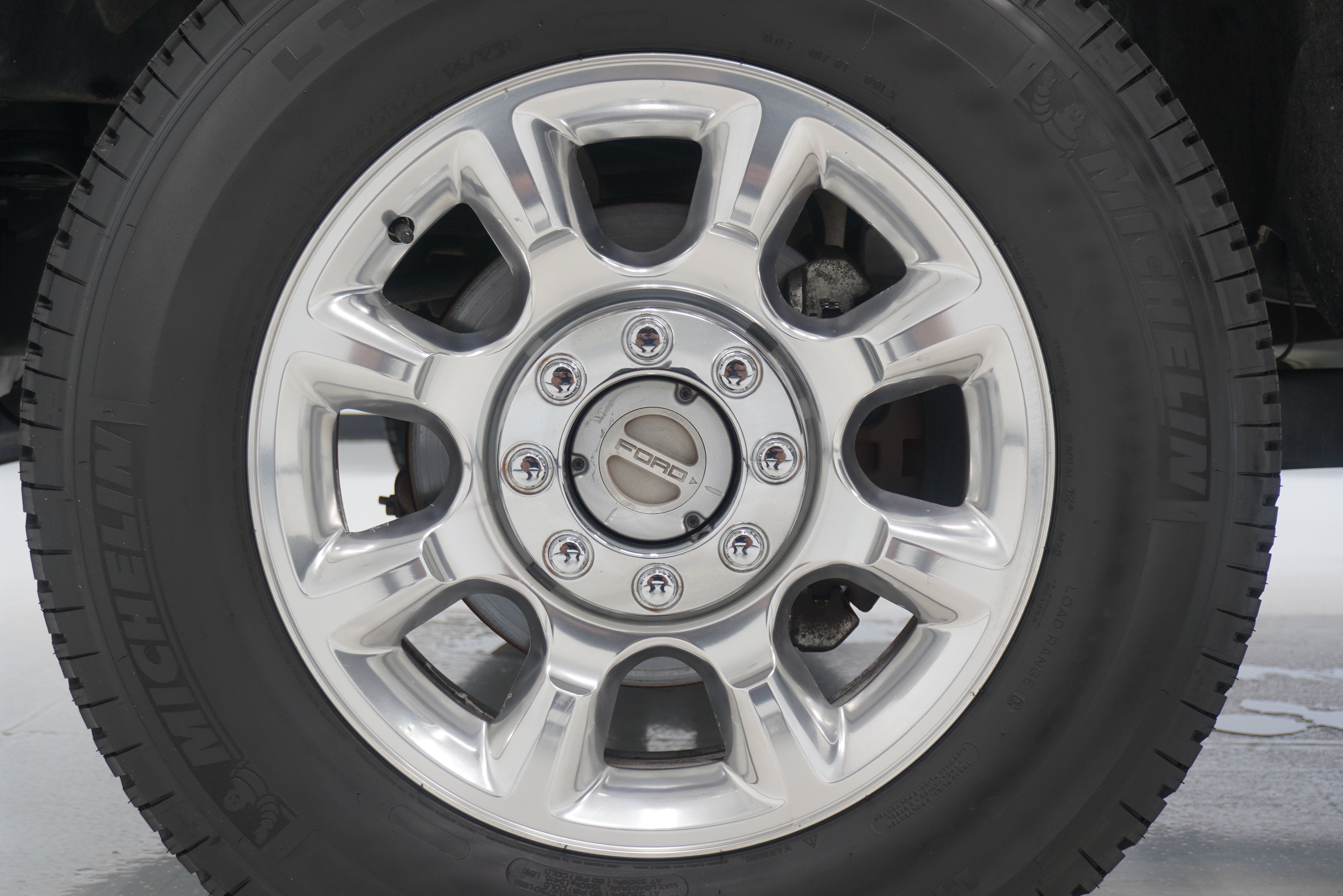 Used 2015 Ford F350 Lariat w/ Lariat Ultimate Package AWD/4WD image 30