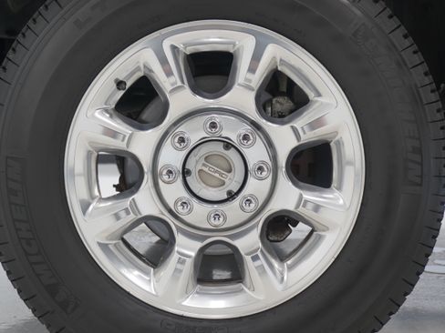 Used 2015 Ford F350 Lariat w/ Lariat Ultimate Package AWD/4WD image 30