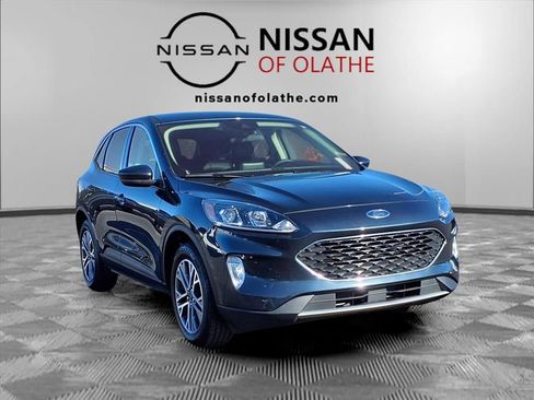 Used 2022 Ford Escape SEL w/ Technology Package image 31