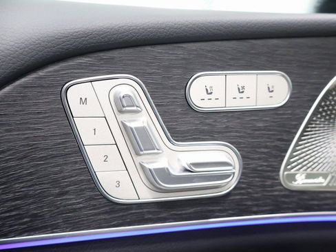 New 2026 Mercedes-Benz GLS 450 4MATIC image 14