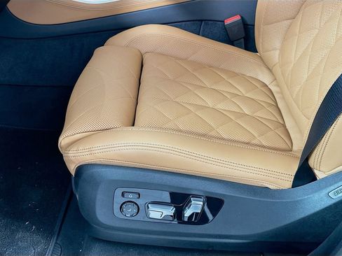 New 2026 BMW X5 xDrive50e w/ M Sport Package image 21