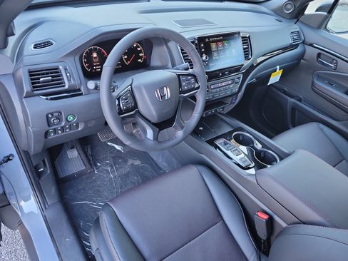New 2026 Honda Ridgeline Black Edition image 8