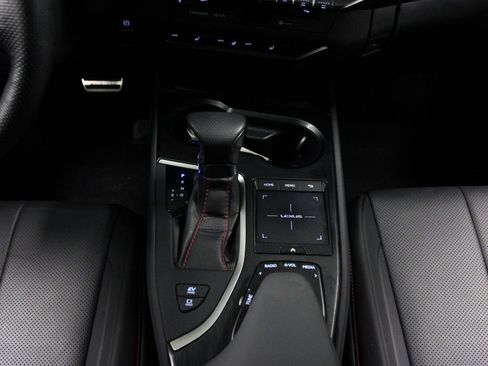 Used 2020 Lexus UX 250h F Sport image 16