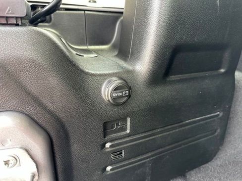 Used 2019 Jeep Wrangler Unlimited Sport S AWD/4WD image 33