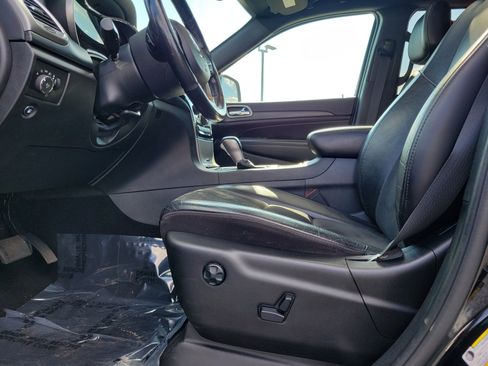 Used 2020 Jeep Grand Cherokee Altitude image 16