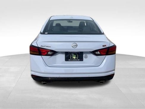 New 2026 Nissan Altima 2.5 SR FWD image 6