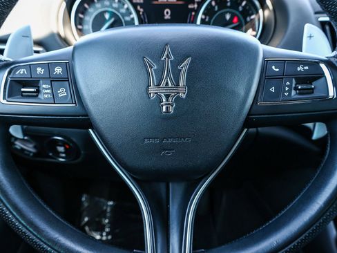 Used 2023 Maserati Levante Modena AWD/4WD image 25