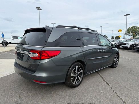 Used 2018 Honda Odyssey Elite image 4